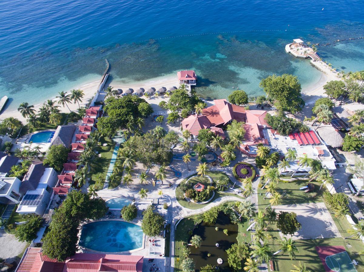 Moulin Sur Mer Beach Resort Montrouis Eksteriør billede